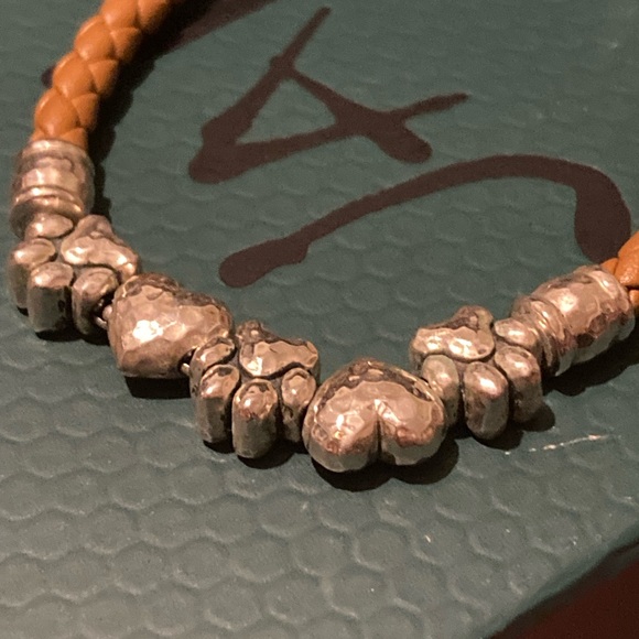 JAI leather and sterling silver heart and paws bracelet - Picture 2 of 10